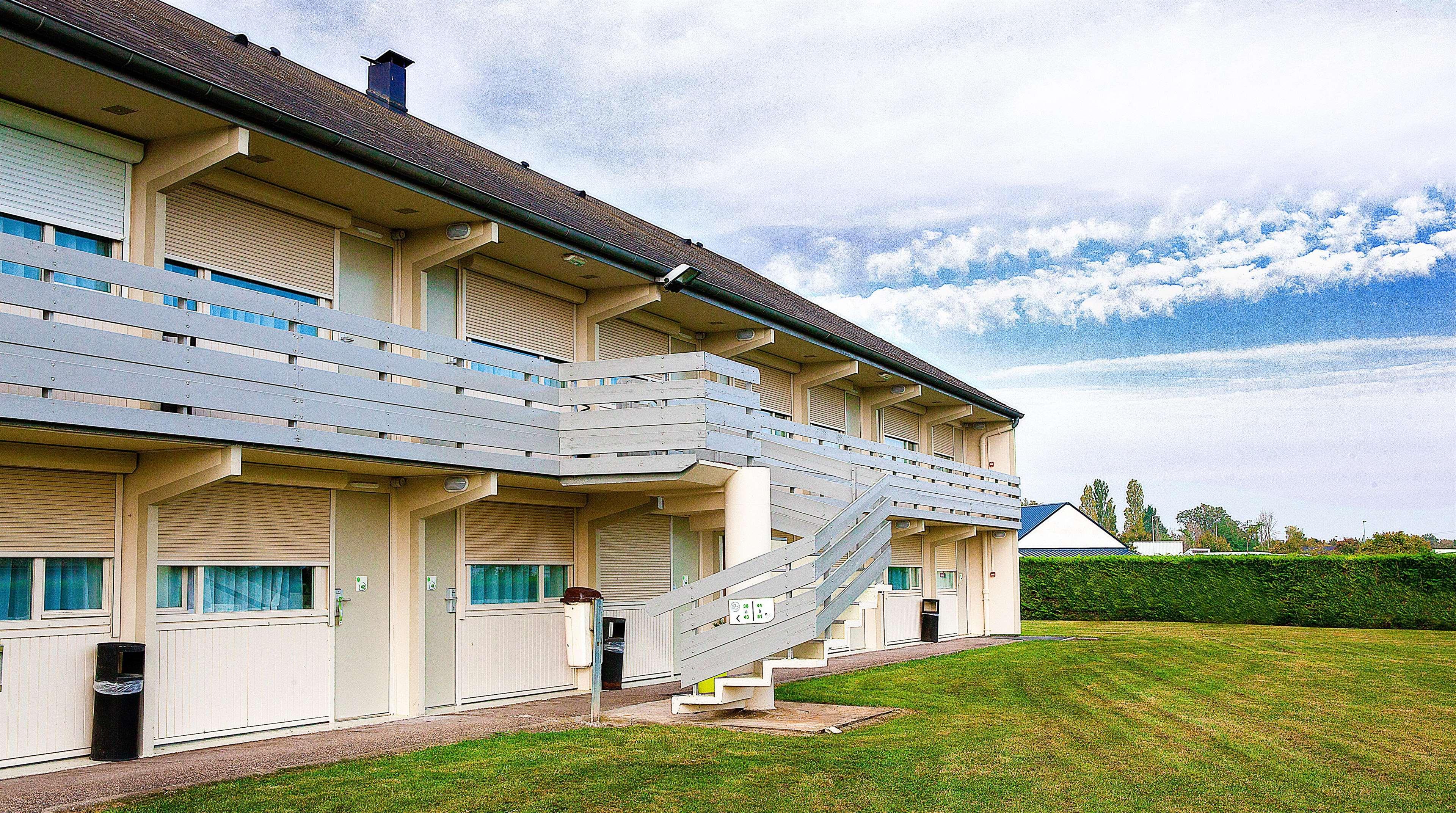 Campanile Bourges Nord - Saint-Doulchard Hotell Exteriör bild